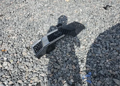 2005 Nissan Frontier King Cab Le from USA, damaged, VIN 1N6AD06U95C455919